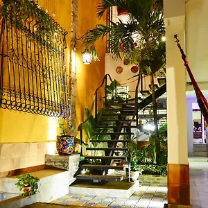 Magic Garden House Cali